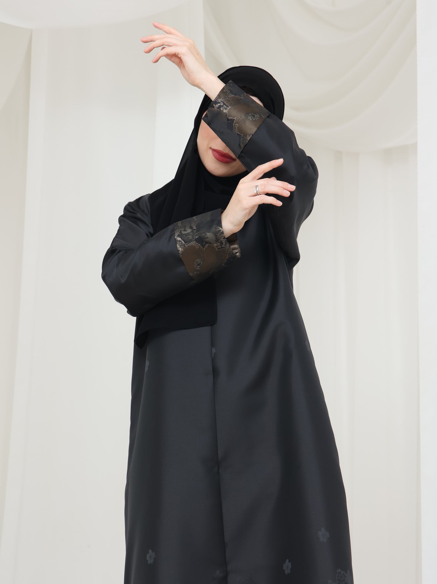 Blossom Abaya