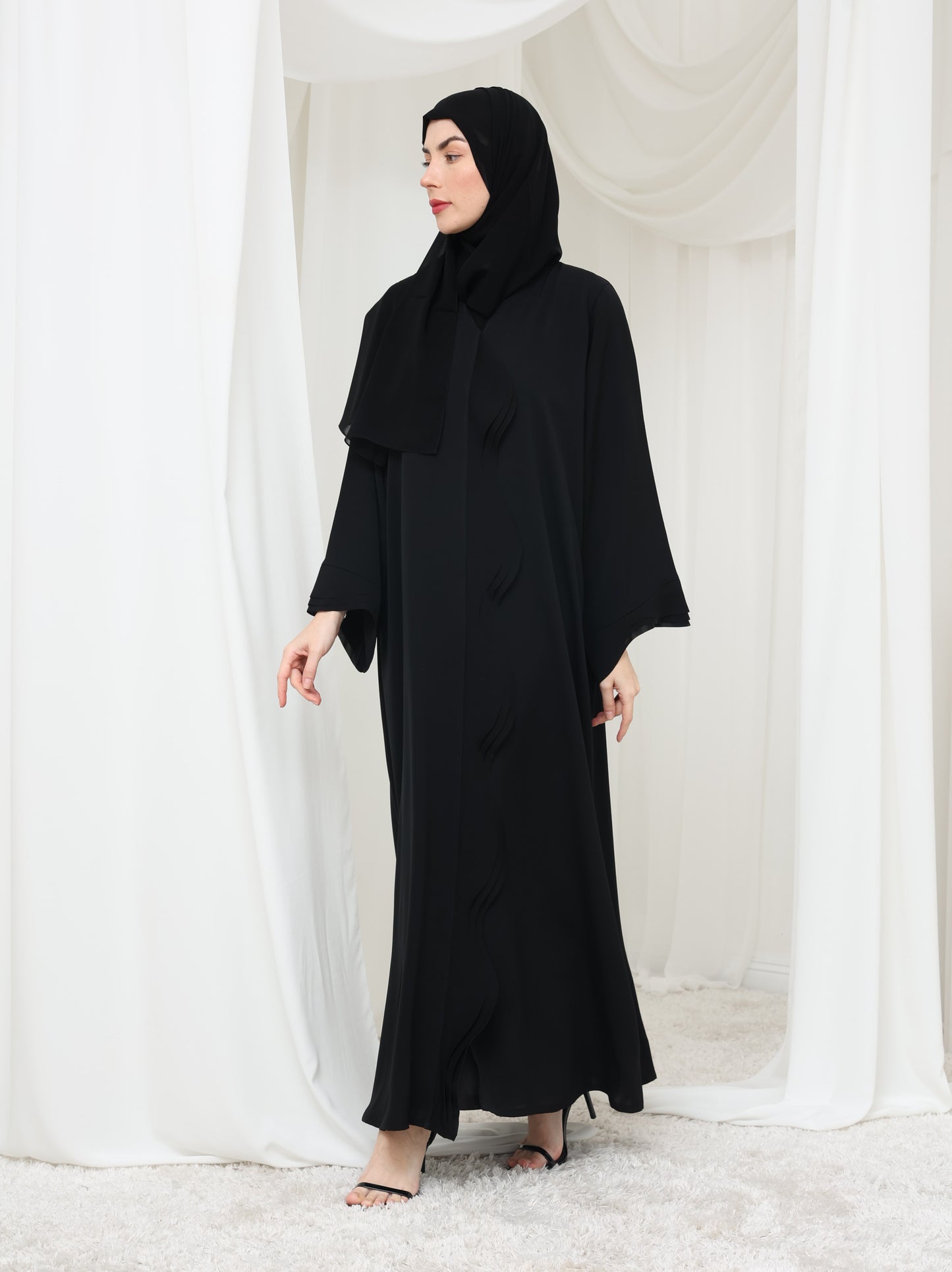 Wavy Abaya
