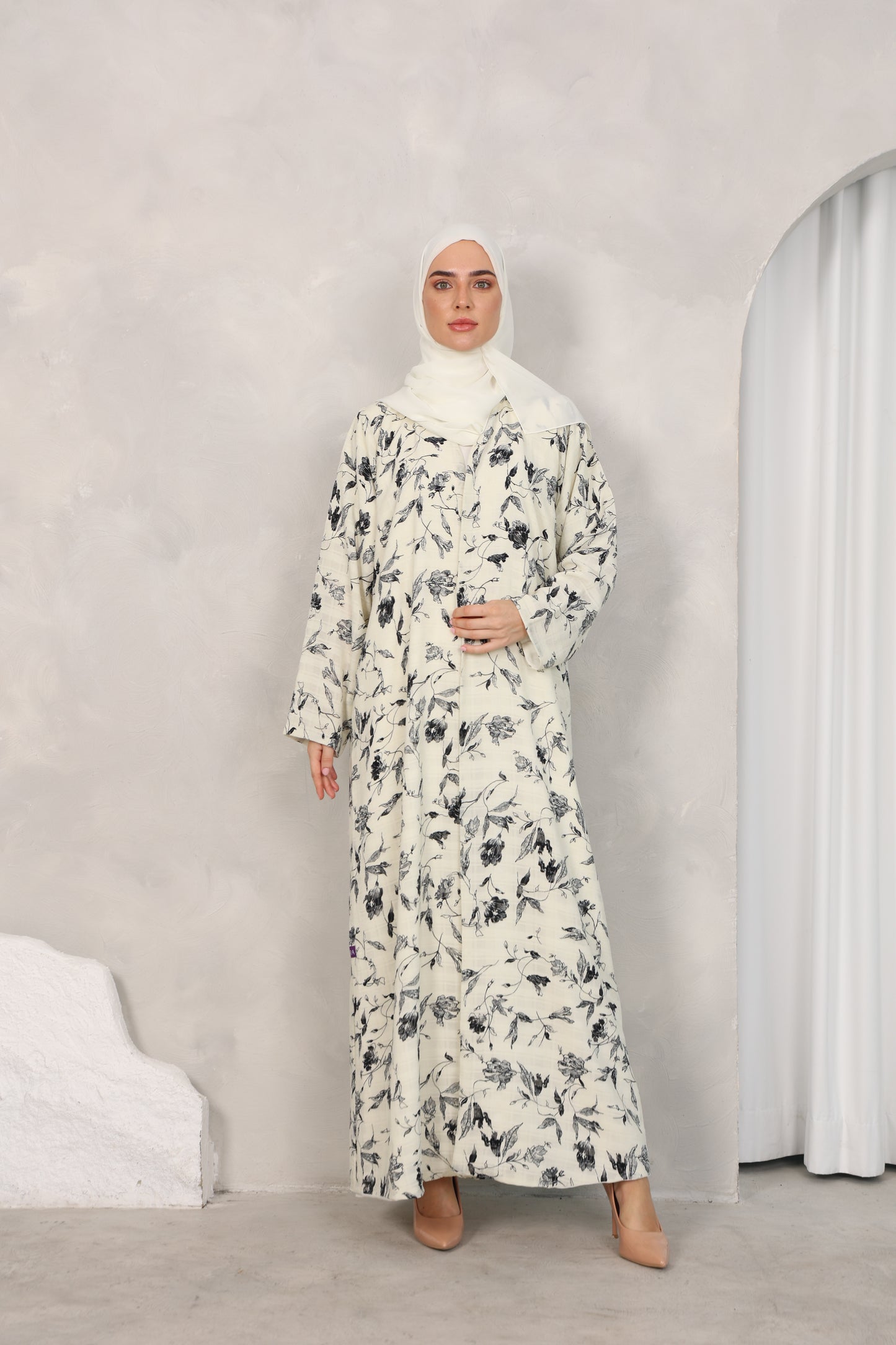 Ivory Bloom Abaya