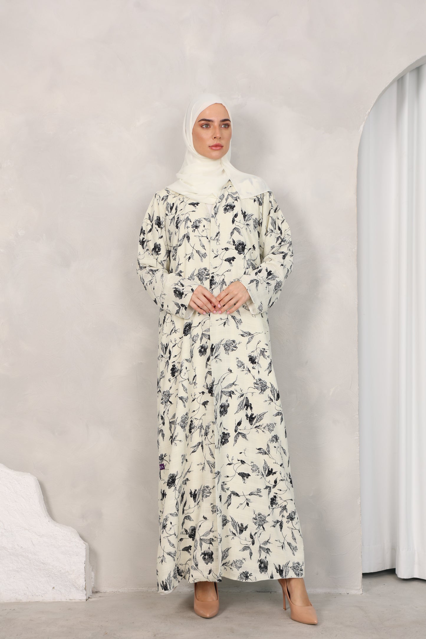 Ivory Bloom Abaya