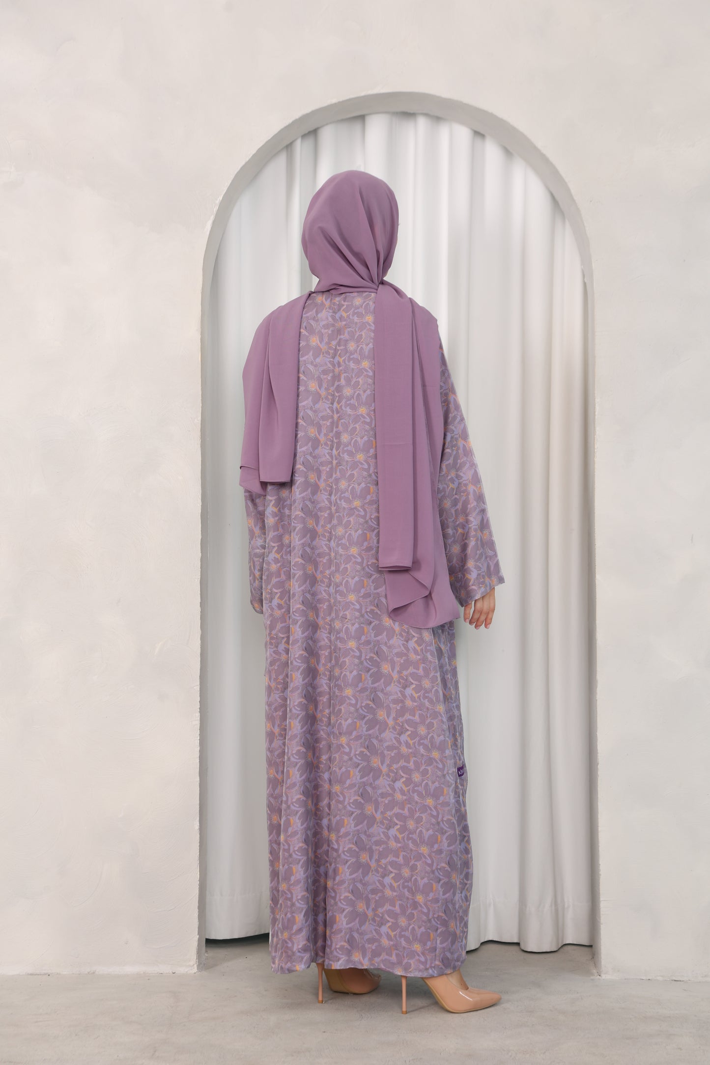 Kiyora's Lavender Abaya