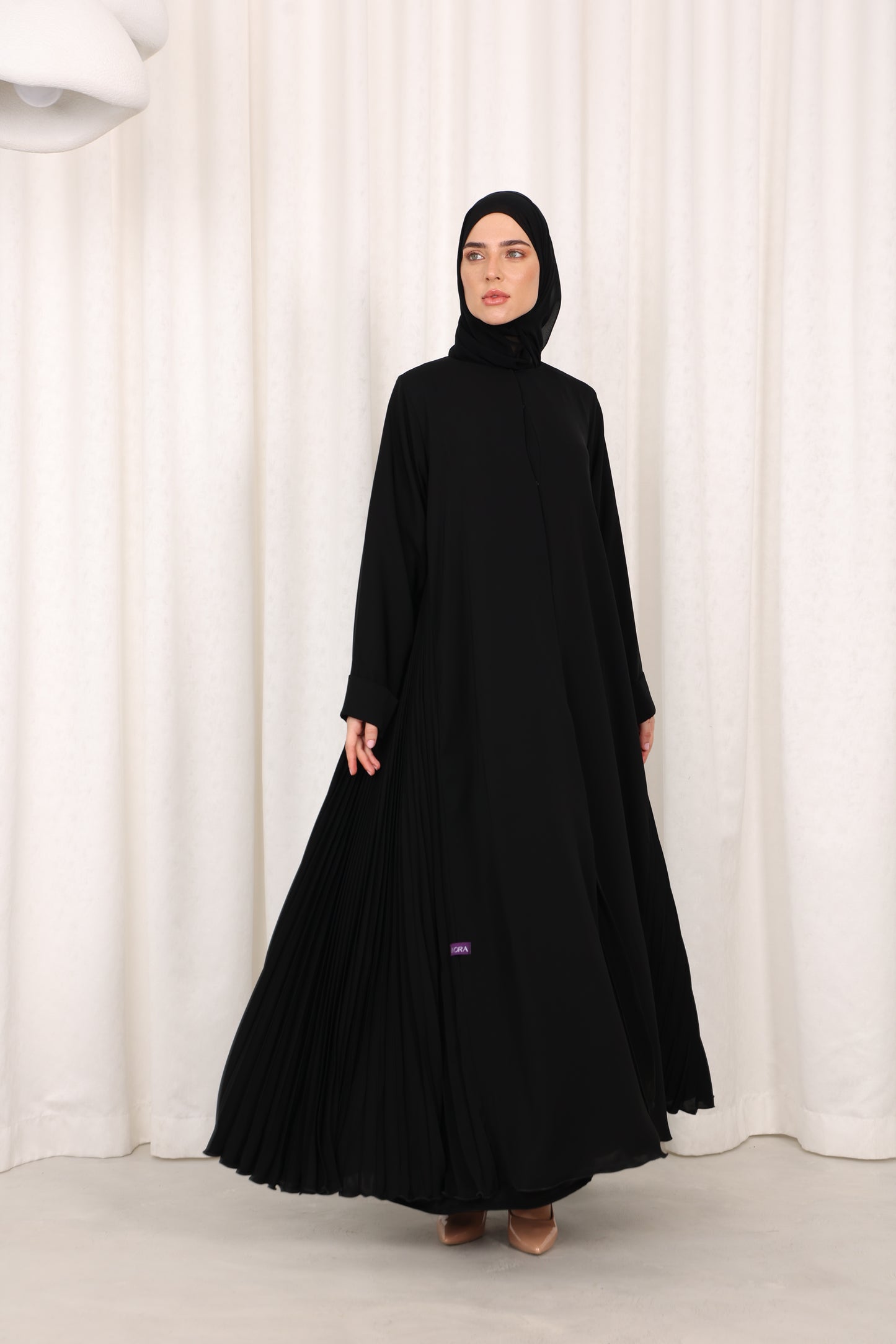 Flow Abaya