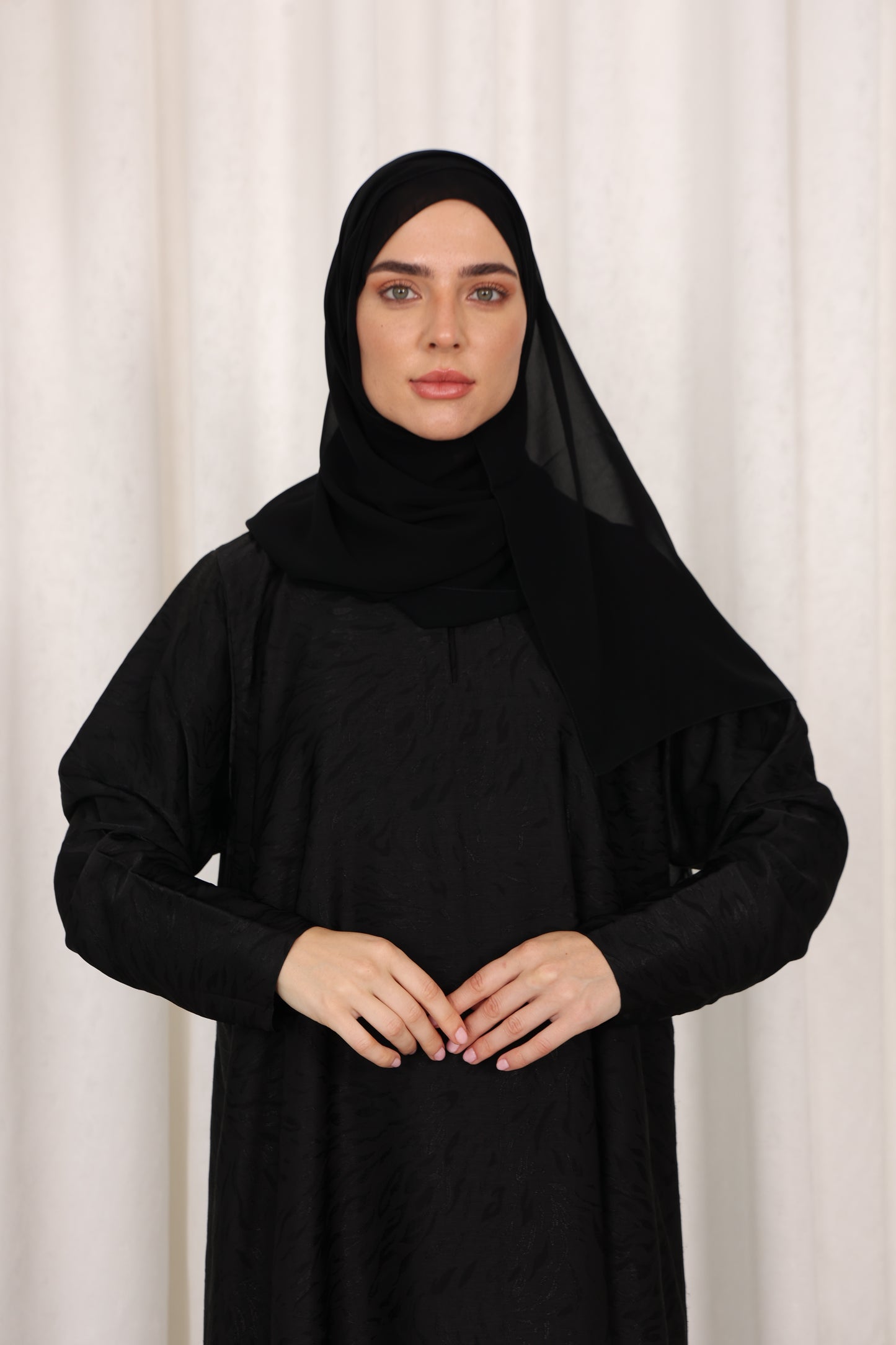 Non Polyester Abaya
