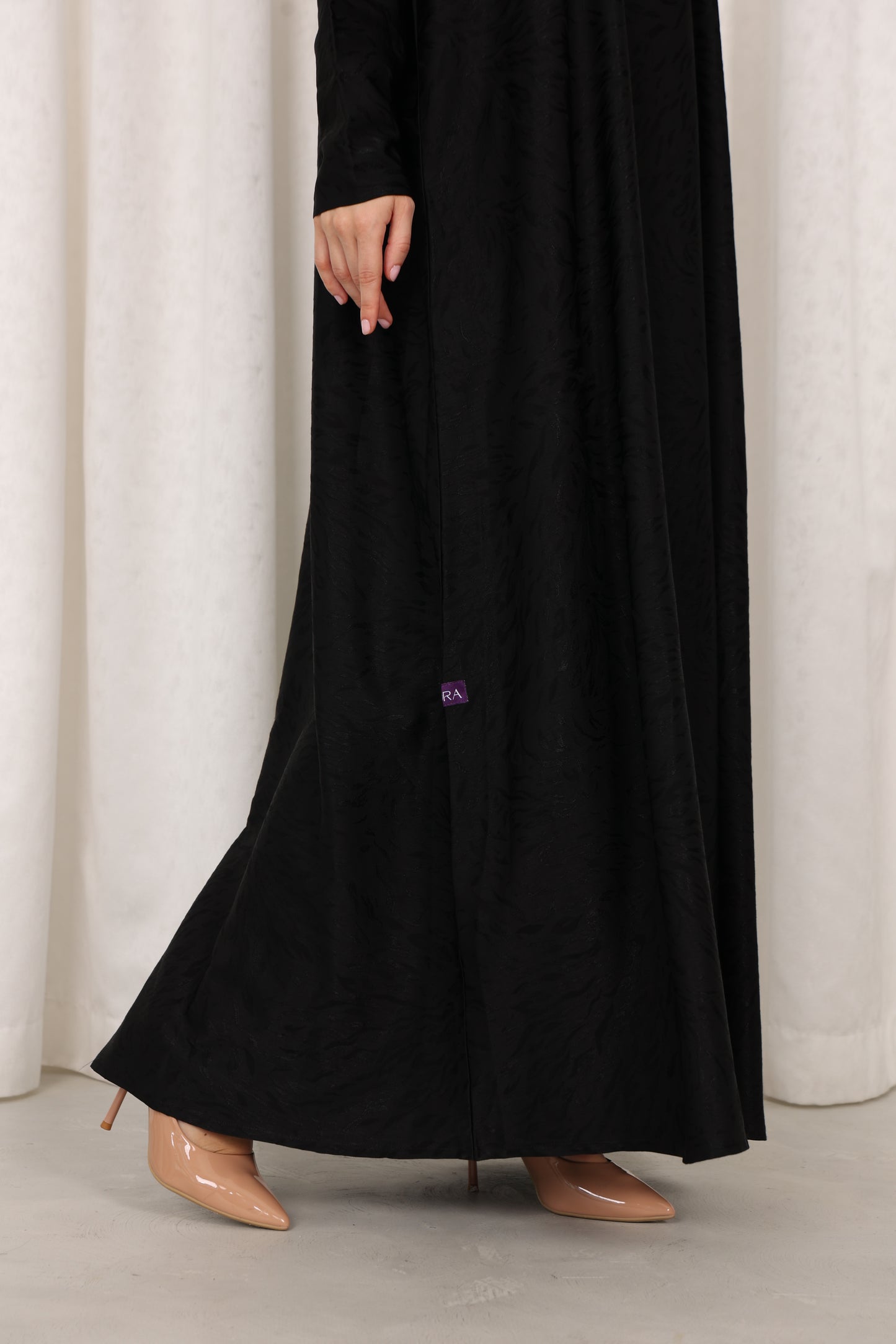 Non Polyester Abaya