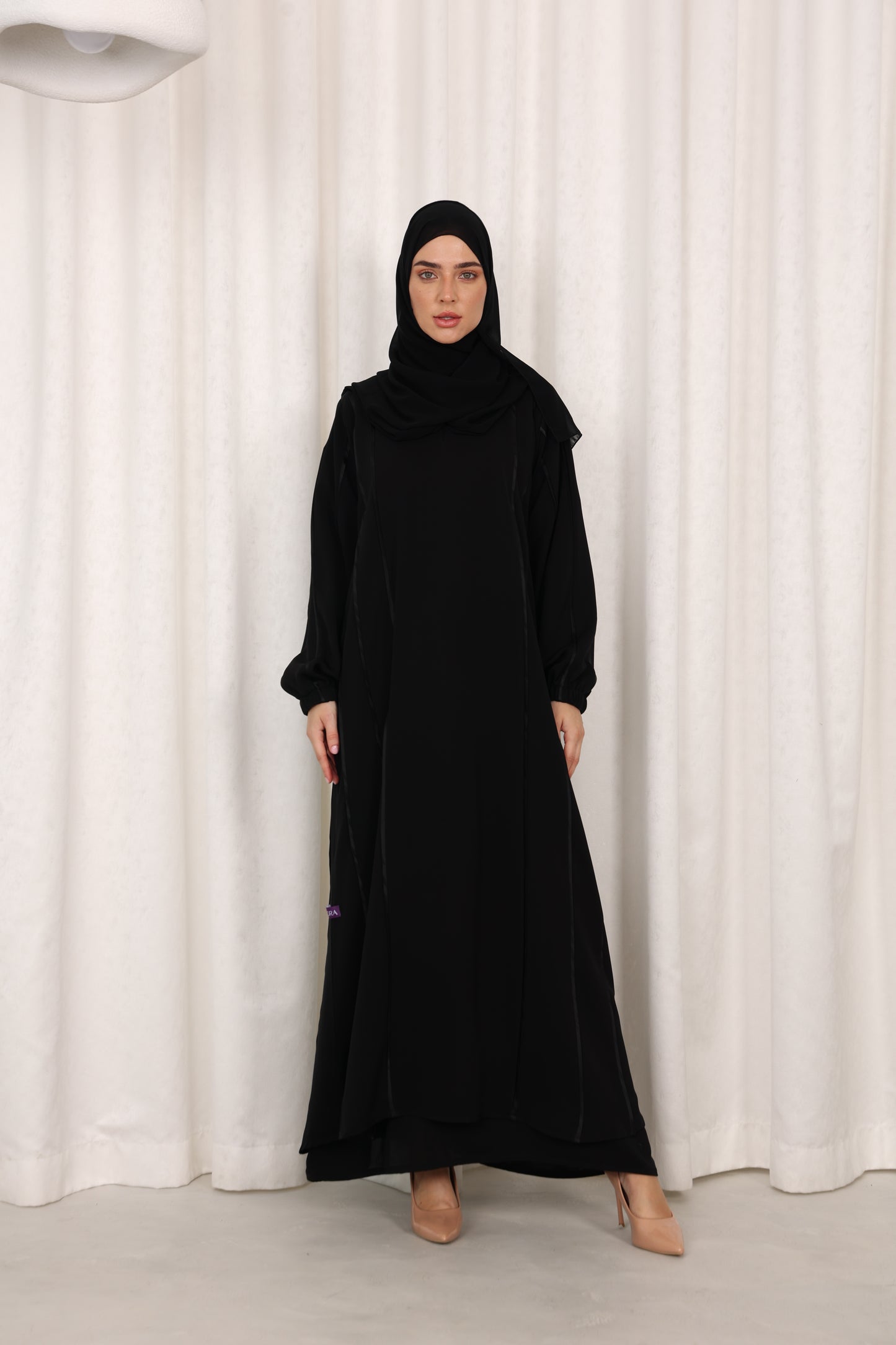 Black Abaya with Zipper Pocket
