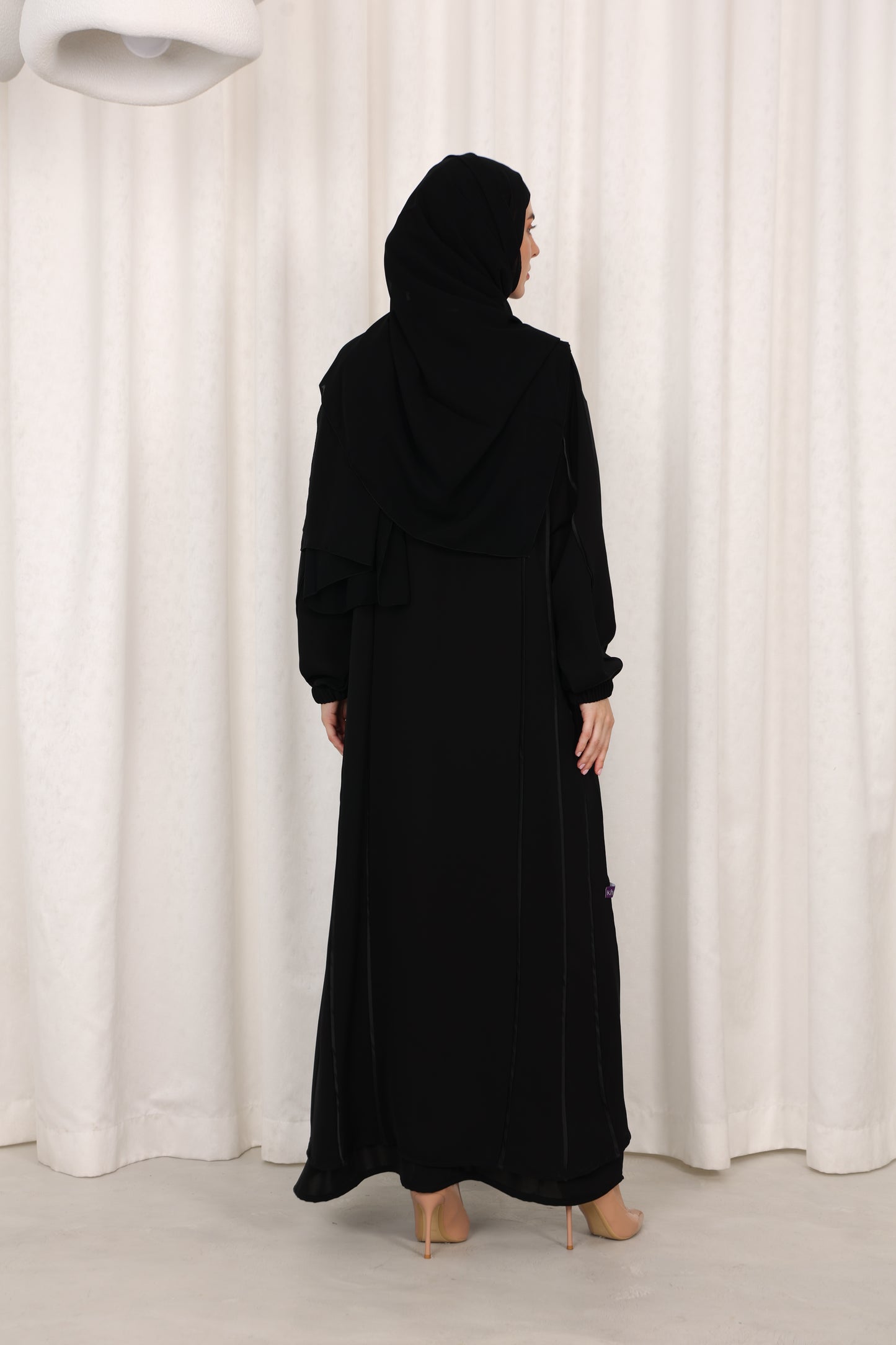 Black Abaya with Zipper Pocket